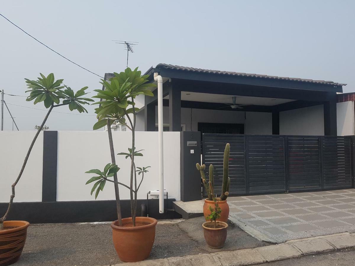 Pinky Villa Ipoh Exterior foto
